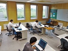 コンピュータ室