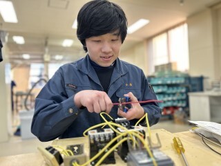 R6機械技術科1年時間講師2