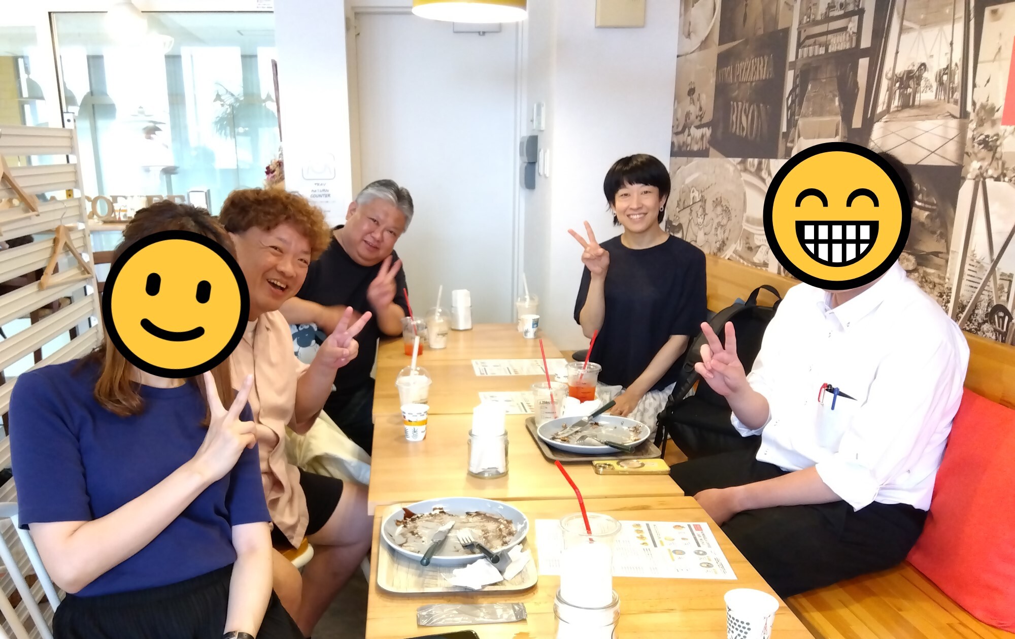 youngcarercafe0803 (JPG 394KB)