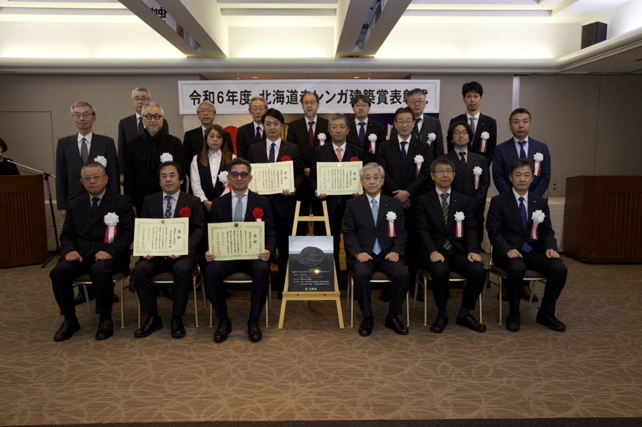 エスコンフィールドHOKKAIDO受賞者の記念撮影