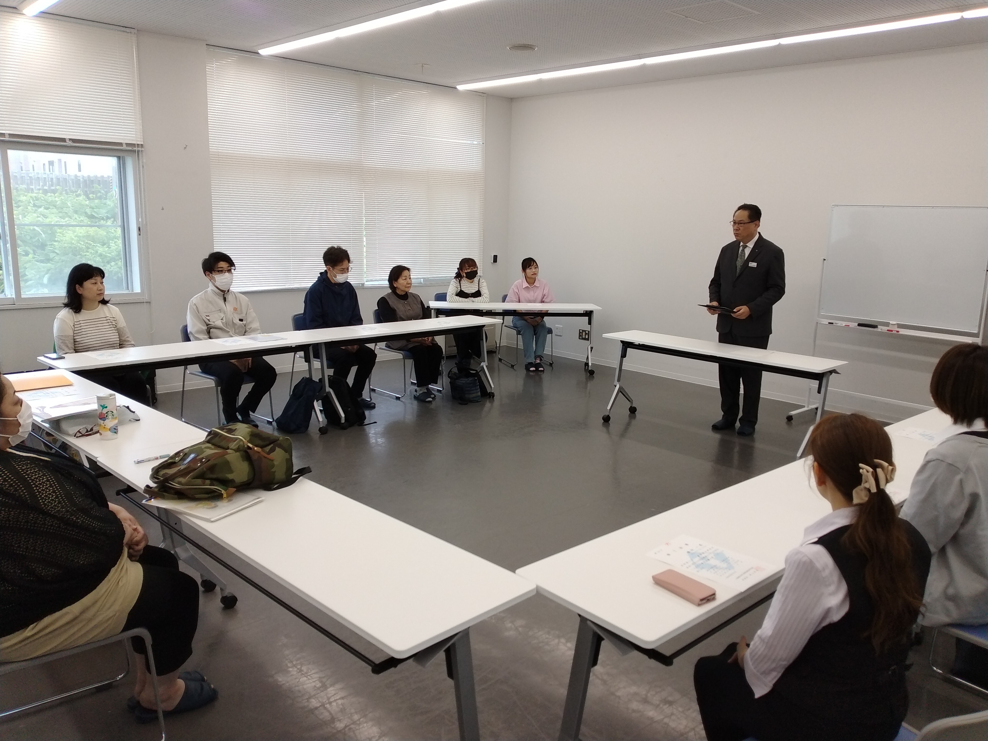 ベトナム語基礎閉講式（分校長挨拶）