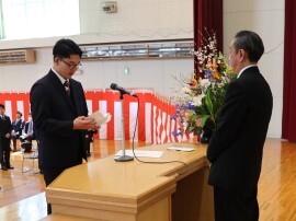 入学式3 (JPG 17.7KB)