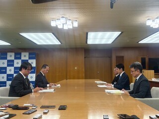 エネ庁長官と知事との面談1