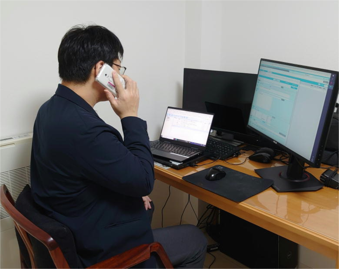 在宅勤務 (PNG 882KB)