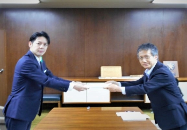 知事と監査委員