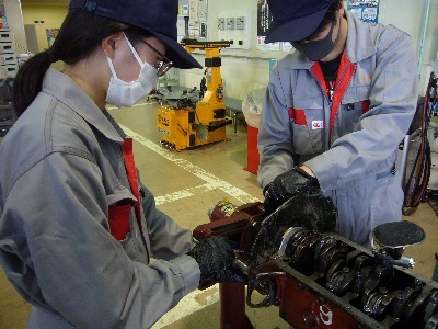 1年　エンジン分解組付