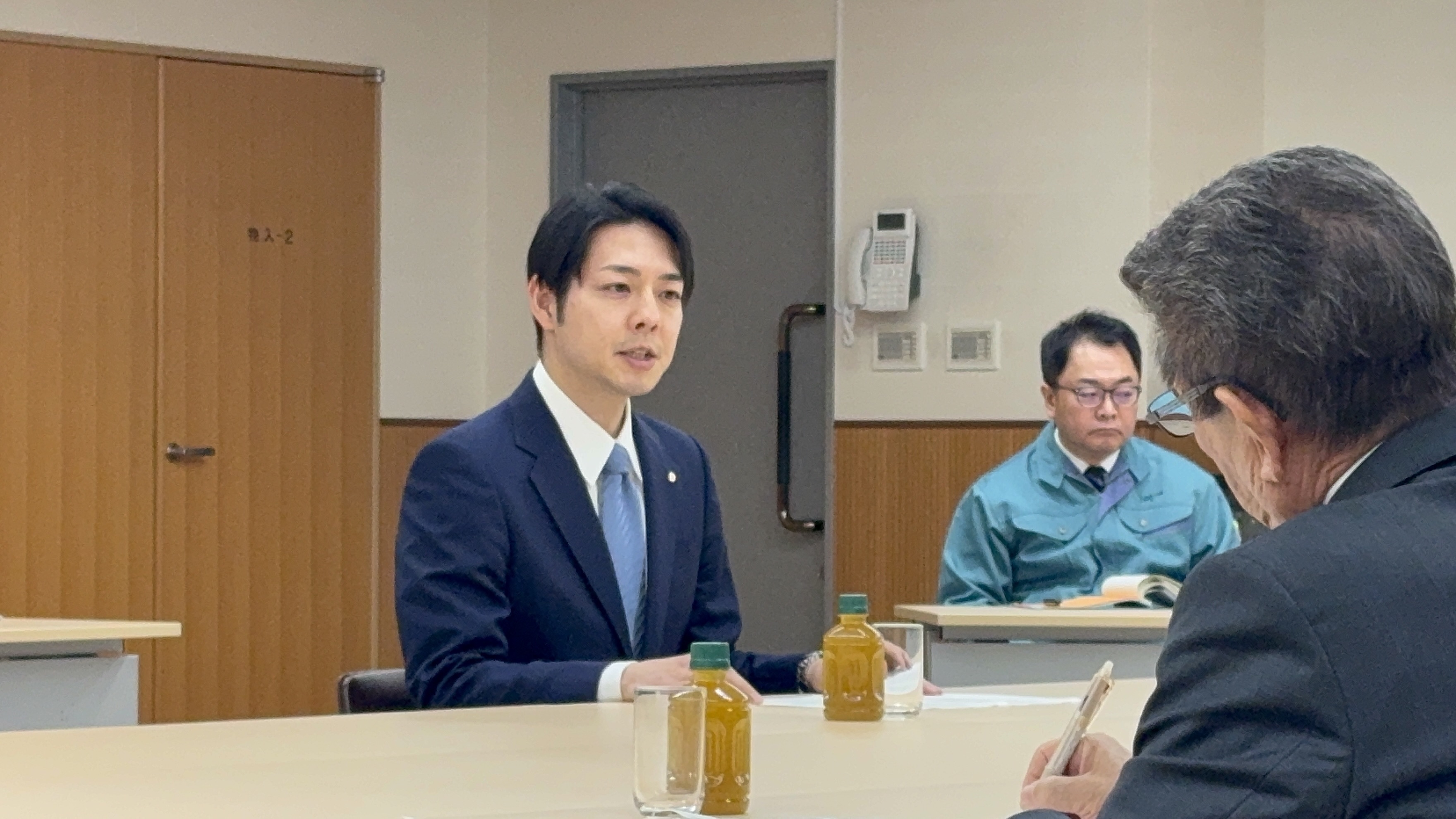 岩宇４町村長と知事の面談状況