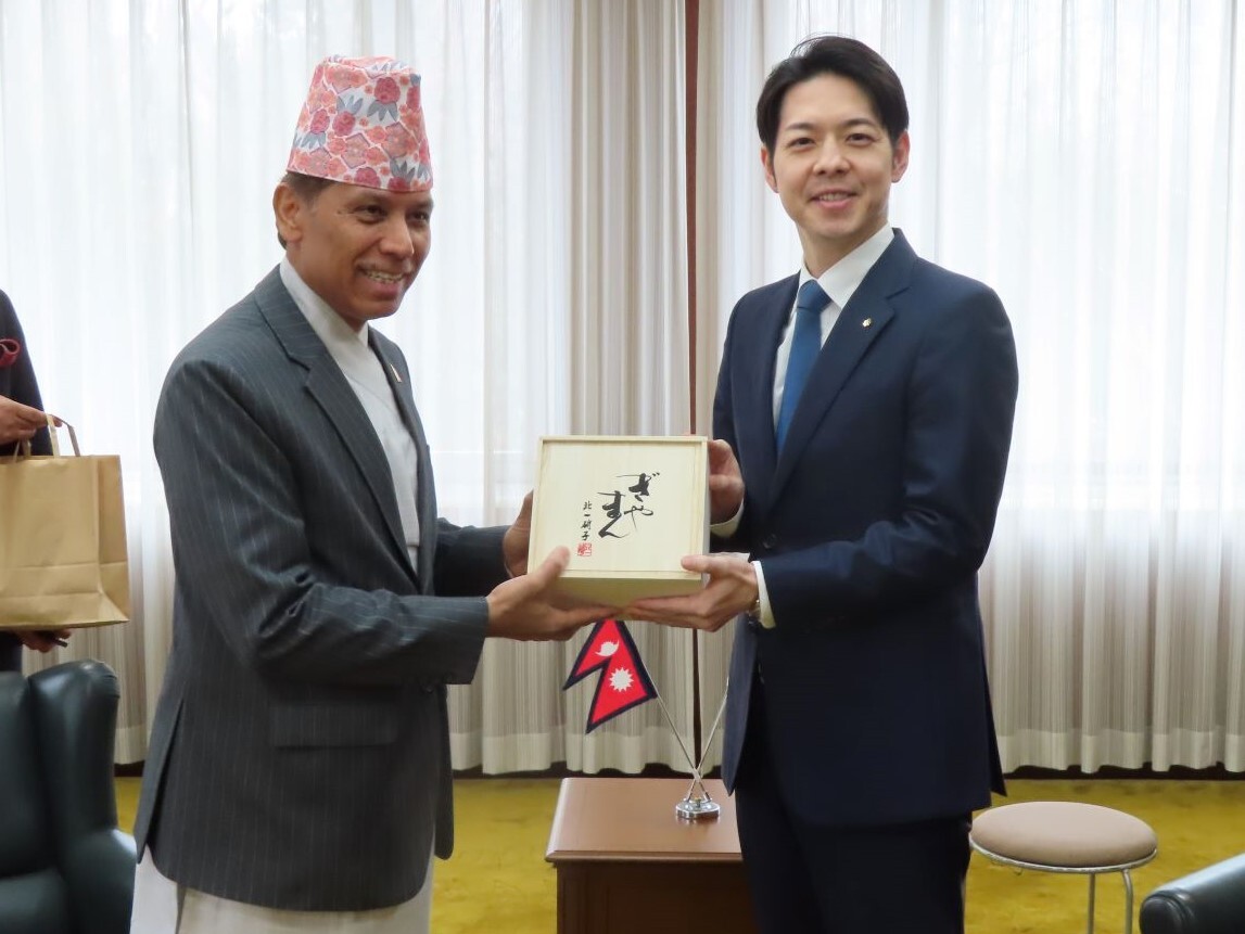 ネパール大使の写真